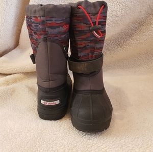 Columbia Big Kid Size 3 winter boots